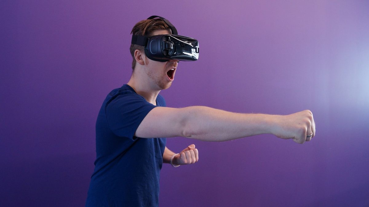 Slik spiller du casinospill med VR-headsettet ditt